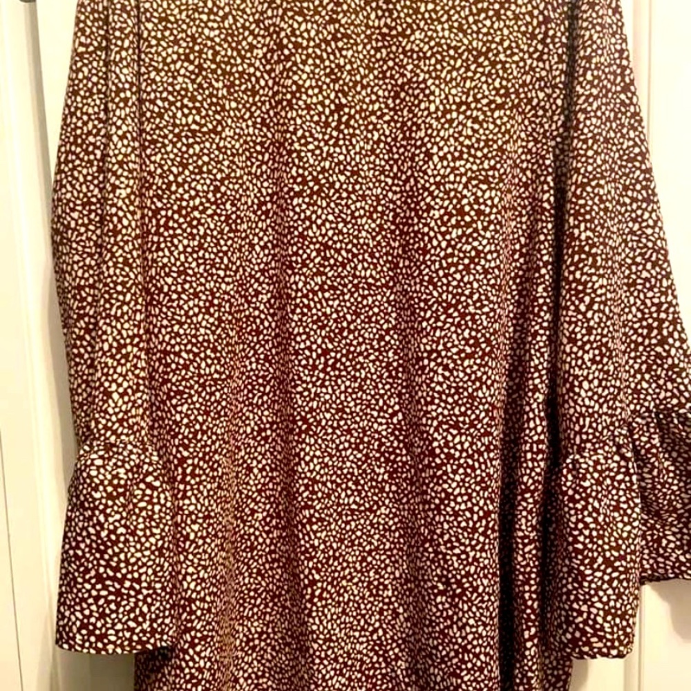 B.otiiginal top size large.  Excellent condition